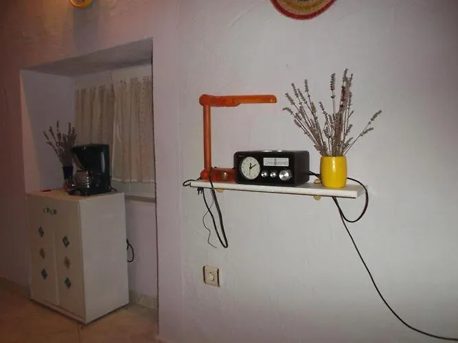 Sunce - One Bedroom With Sea View And Terrace 아파트